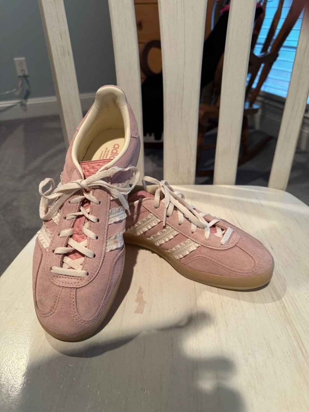 Womens Adidas Originals Gazelle Indoor Sneaker, Size 8 - Picture 2 of 6